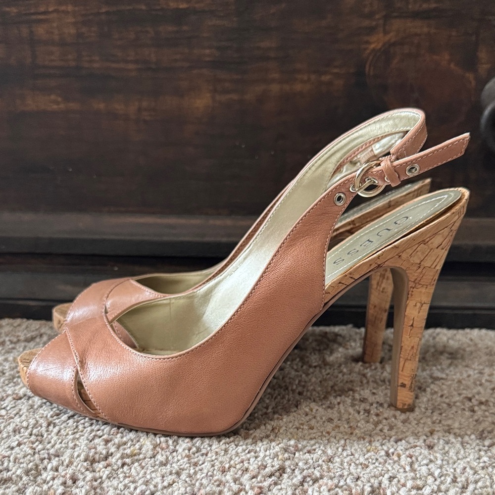 Guess Women's Mauve Slingback Heels - Picture 3 of 10